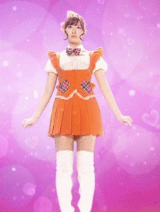 アイドルがパンチラする瞬間をGIFでお届け!010