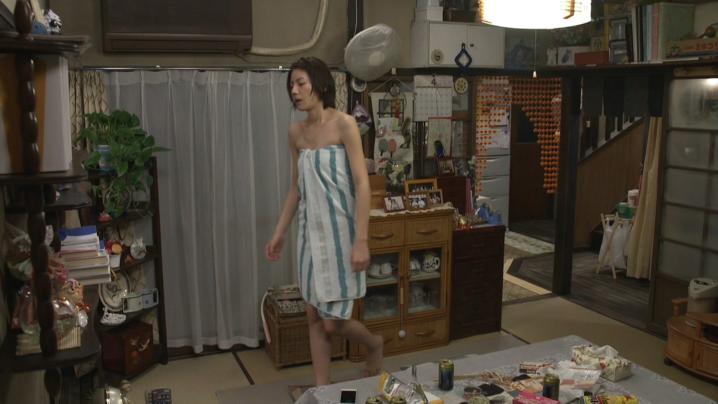 松下奈緒 パンチラがエロいぜ!ゲゲゲの女房で一躍人気となったお宝画像をご覧ください♡009
