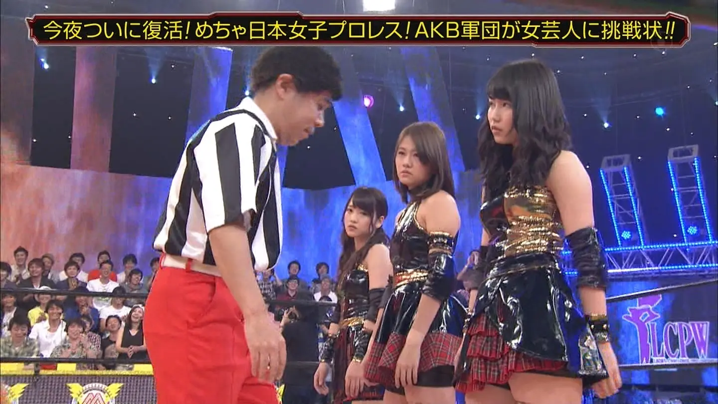 『めちゃ日本女子プロレス』AKB大開脚で股間おっぴろげエロキャプ画像008