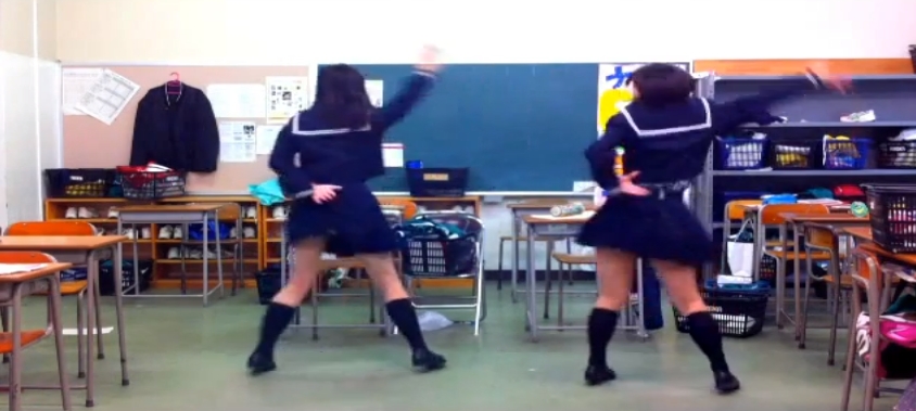 【動画】JK2人でスイートマジック踊ってみた003
