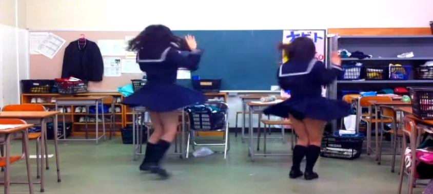 【動画】JK2人でスイートマジック踊ってみた012
