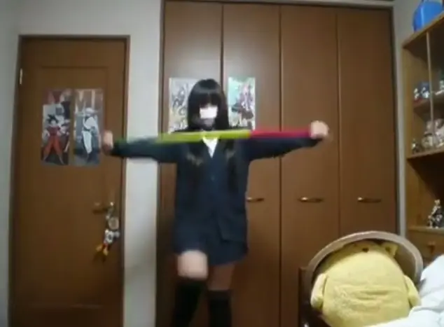 素人さんたちが踊ってみまくってみました012
