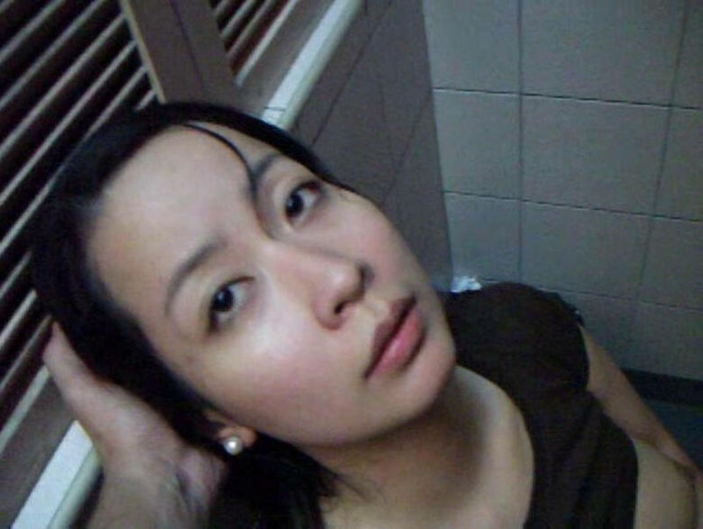 トイレ オナニーエロ画像!素人女性の一人エッチ㊙️潮吹きや濡れたパンツが抜けちゃいます♡065