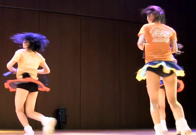 アイドル パンチラ画像!ご当地アイドルのパンツが丸見え♡これ狙ってるよね??038