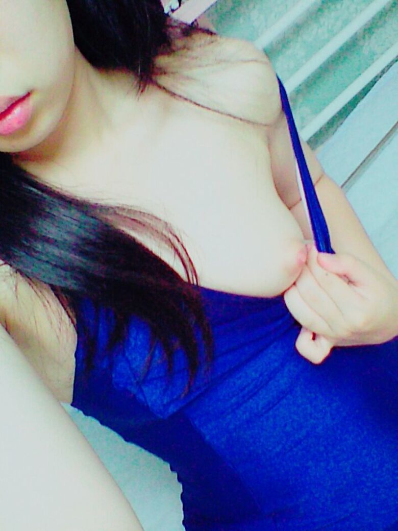 おっぱいポロリ エロ画像!盗撮・流出で露になった素人女性たちの乳首たち💕大量にまとめてみたぜ!!140