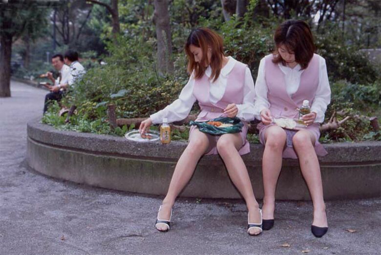 ol 盗撮画像！はたらくお姉さんのパンチラ♡制服姿がエロくてたまんないっす(´д`)ﾊｧﾊｧ…125