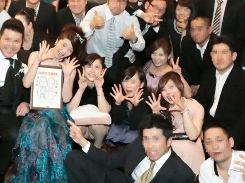 パーティドレス パンチラ画像だぜ!チラッと見えるパンツに大興奮しちゃいます♡036