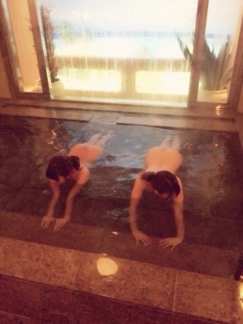 温泉♨️盗撮エロ画像だぜ!リアル素人女性の美乳おっぱいに乳首を大放出♡露天風呂・着替え隠し撮りが抜けちゃいます♡090枚目