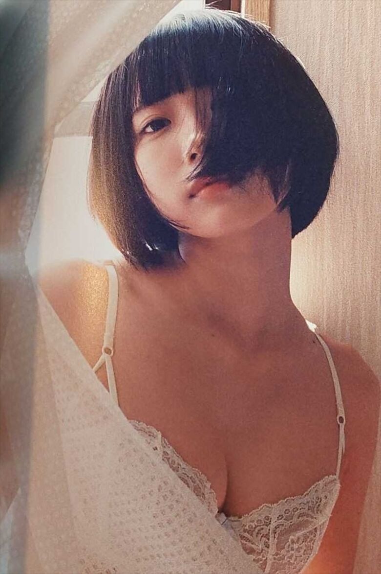 あのちゃん 始球式⚾パンチラ 画像や動画で徹底解説するぜ!グラビア写真集もエロくて抜けちゃいます♡017