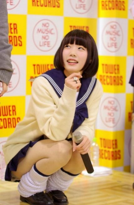 あのちゃん 始球式⚾パンチラ 画像や動画で徹底解説するぜ!グラビア写真集もエロくて抜けちゃいます♡023