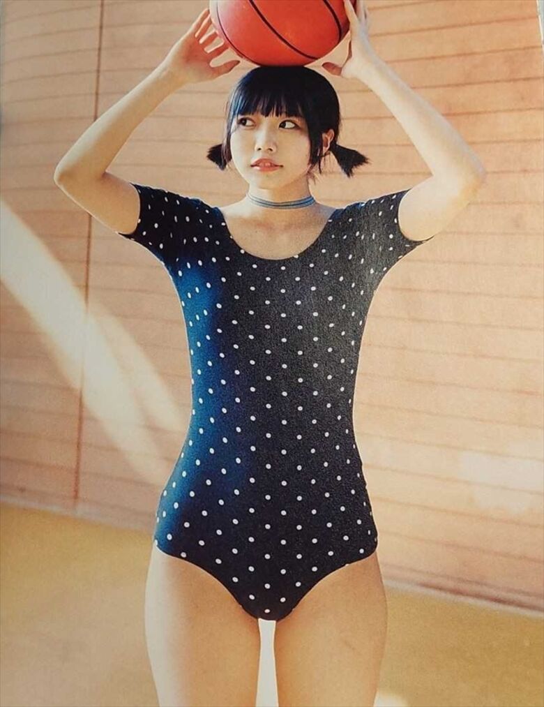 あのちゃん 始球式⚾パンチラ 画像や動画で徹底解説するぜ!グラビア写真集もエロくて抜けちゃいます♡045