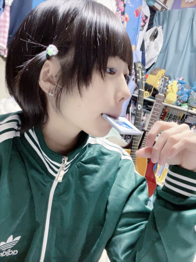 あのちゃん 始球式⚾パンチラ 画像や動画で徹底解説するぜ!グラビア写真集もエロくて抜けちゃいます♡155
