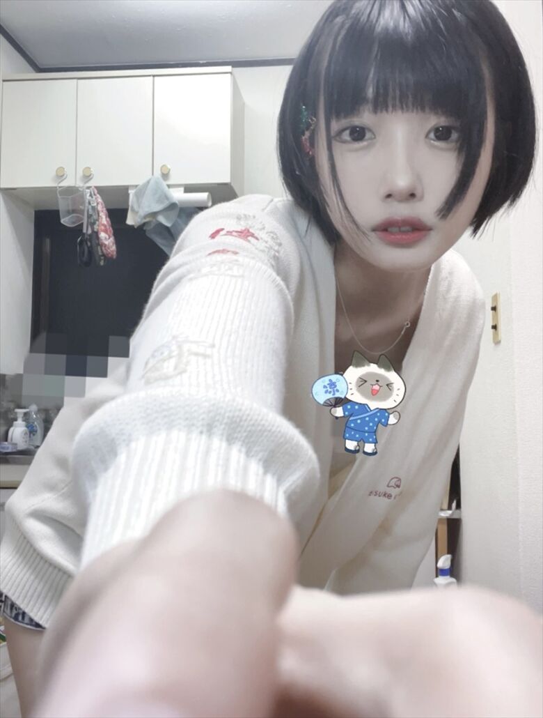 あのちゃん 始球式⚾パンチラ 画像や動画で徹底解説するぜ!グラビア写真集もエロくて抜けちゃいます♡165