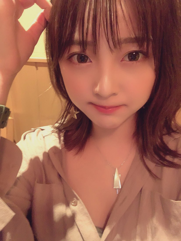 フェアリン エロ動画像24枚!美乳おっぱいに胸チラ谷間 エッチな自撮り水着写真がセクシーでエロい!!014枚目