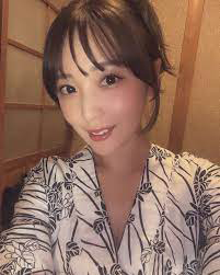 フェアリン エロ動画像24枚!美乳おっぱいに胸チラ谷間 エッチな自撮り水着写真がセクシーでエロい!!019枚目