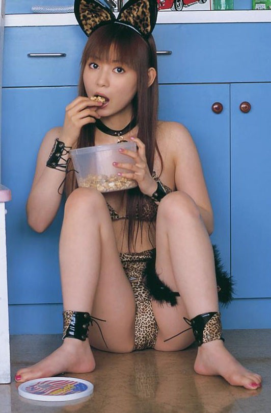 芸能人 マンスジ画像!エロいワレメにエッチな股間♡お宝放送事故ハプニングが抜けるよ!!【動画あり】049枚目