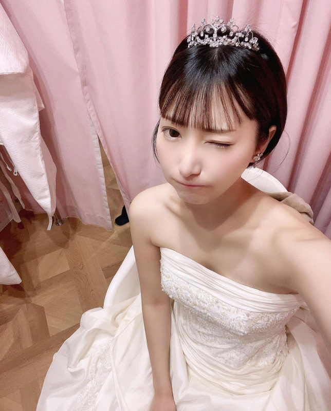 丸の内OLレイナ エロ動画と画像だぜ!超エッチなセミヌード♡セックス・オナニーもエロすぎてAVよりも断然抜けるぜ!!012枚目
