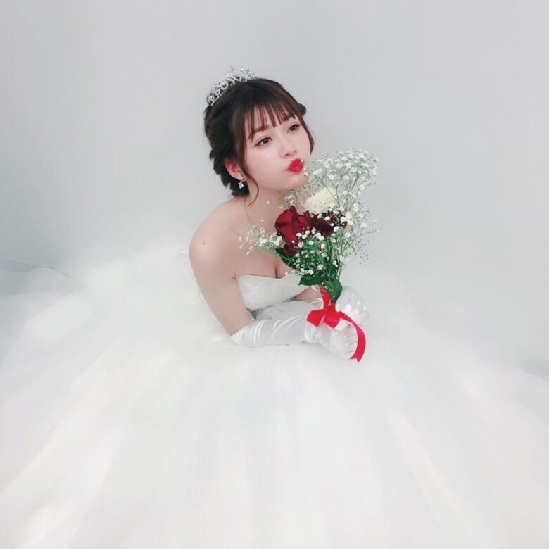 めるる パンチラがエロいデルタゾーンだぜ!写真集もセクシーで抜けちゃいます♡079