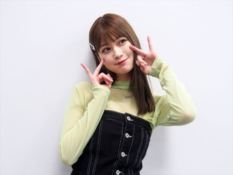 めるる パンチラがエロいデルタゾーンだぜ!写真集もセクシーで抜けちゃいます♡089