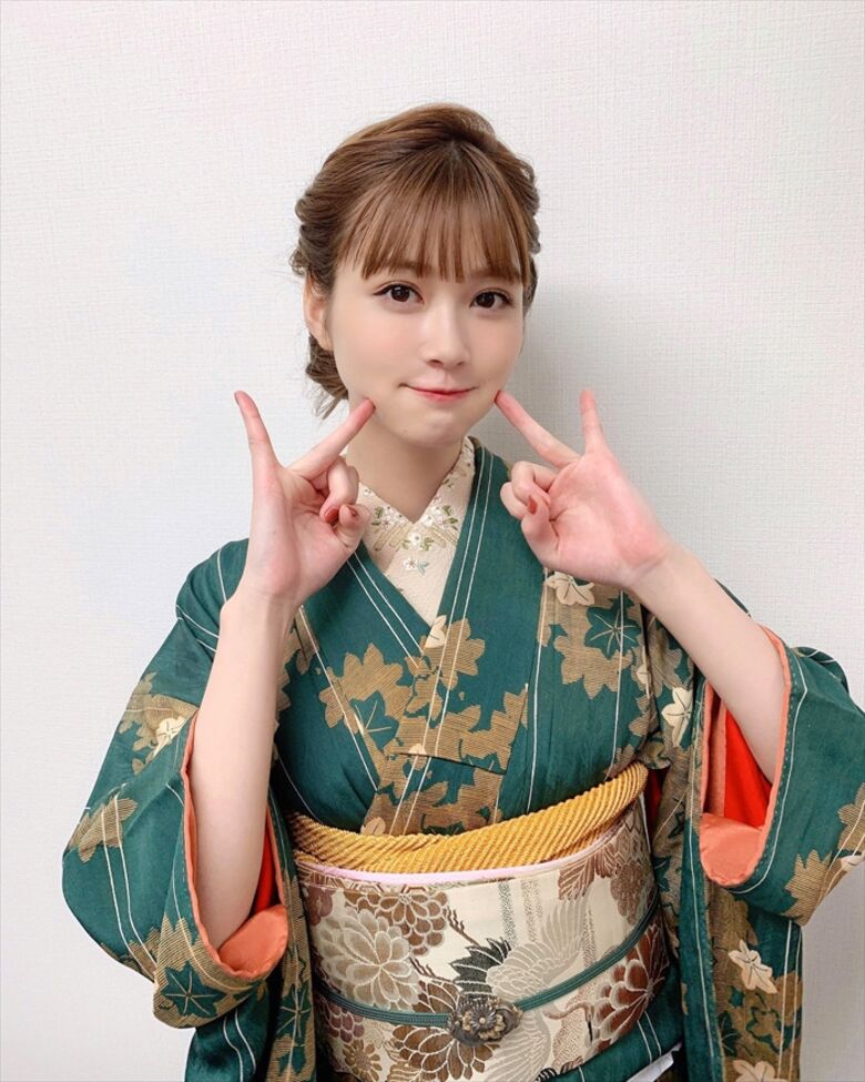めるる パンチラがエロいデルタゾーンだぜ!写真集もセクシーで抜けちゃいます♡094