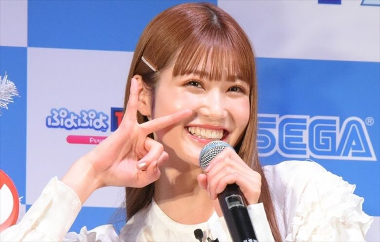 めるる パンチラがエロいデルタゾーンだぜ!写真集もセクシーで抜けちゃいます♡097