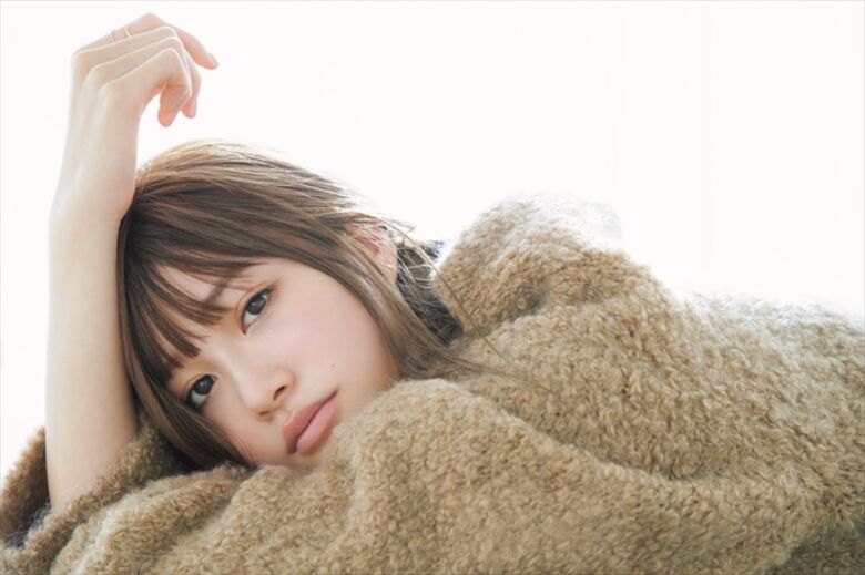 めるる パンチラがエロいデルタゾーンだぜ!写真集もセクシーで抜けちゃいます♡121