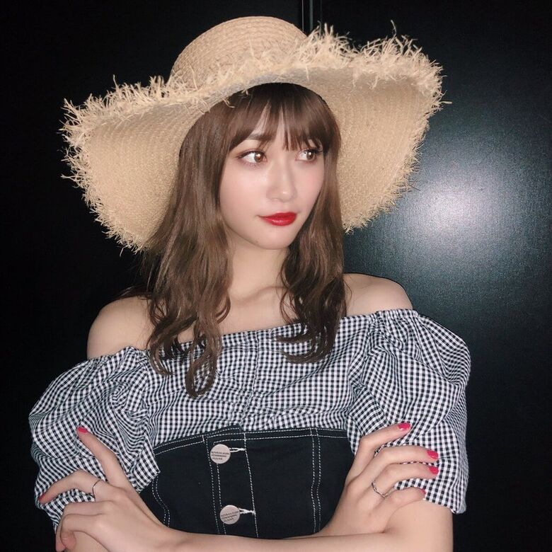 めるる パンチラがエロいデルタゾーンだぜ!写真集もセクシーで抜けちゃいます♡128