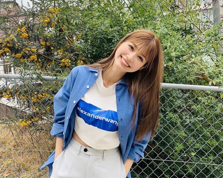 めるる パンチラがエロいデルタゾーンだぜ!写真集もセクシーで抜けちゃいます♡146