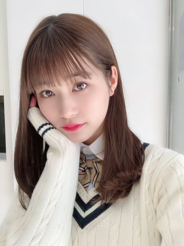 めるる パンチラがエロいデルタゾーンだぜ!写真集もセクシーで抜けちゃいます♡151