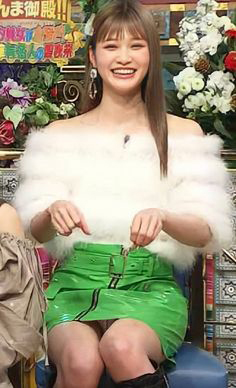 めるる📺さんま御殿のパンツ画像！ネットでも話題になったあのパンチラシーンを徹底解説するぜ!!!003