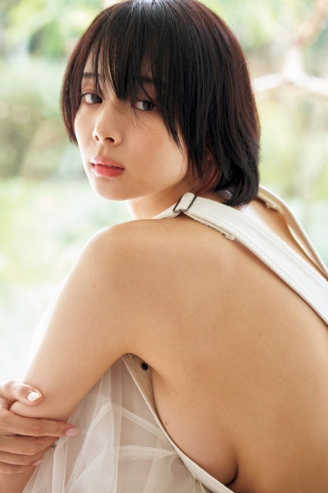 岡田紗佳 グラビア!抜ける役満ボディ!!巨乳おっぱいに水着ビキニもエロいっす♡014