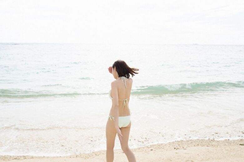 岡田紗佳 グラビア!抜ける役満ボディ!!巨乳おっぱいに水着ビキニもエロいっす♡279
