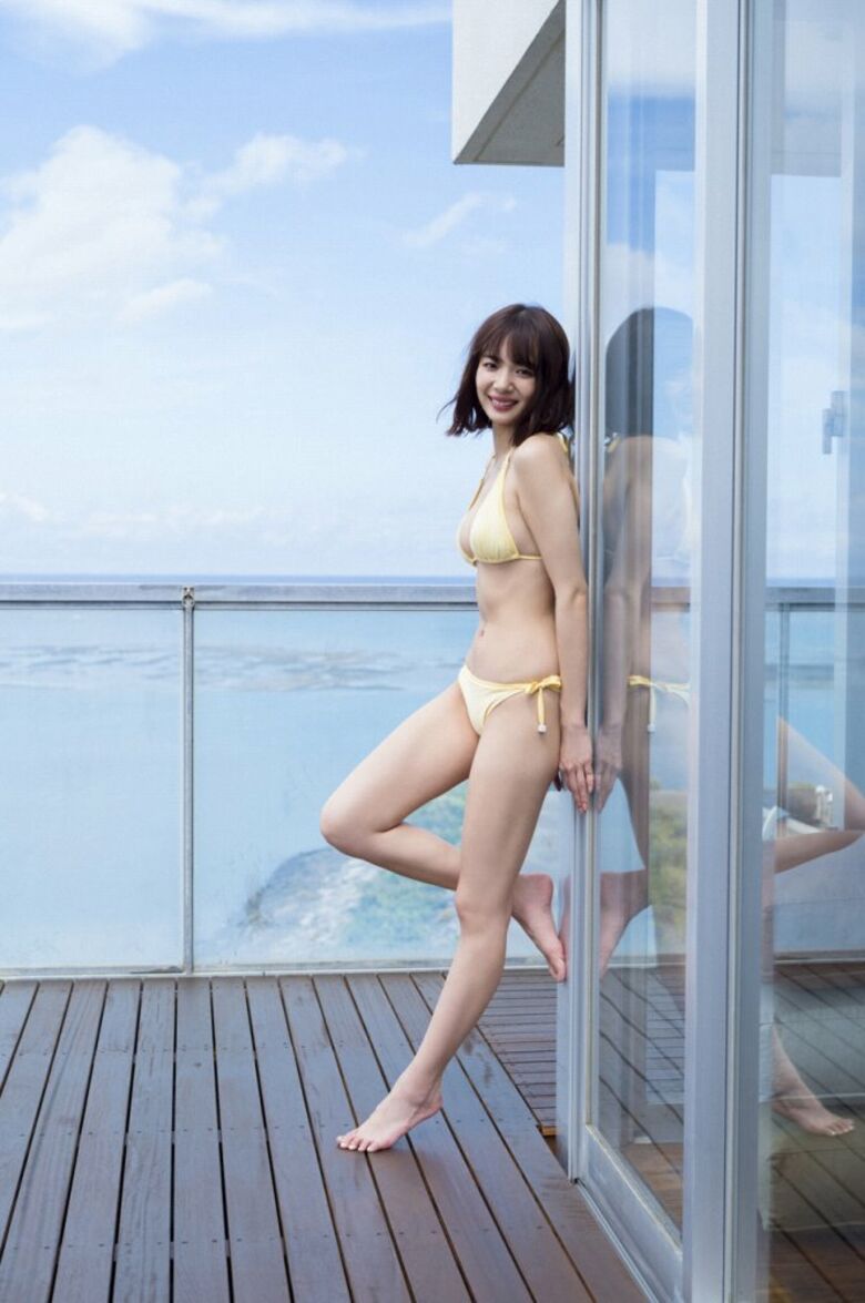 岡田紗佳 グラビア!抜ける役満ボディ!!巨乳おっぱいに水着ビキニもエロいっす♡314