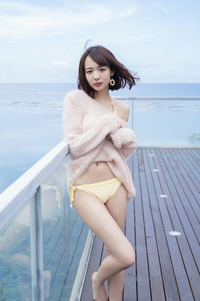 岡田紗佳 グラビア!抜ける役満ボディ!!巨乳おっぱいに水着ビキニもエロいっす♡319