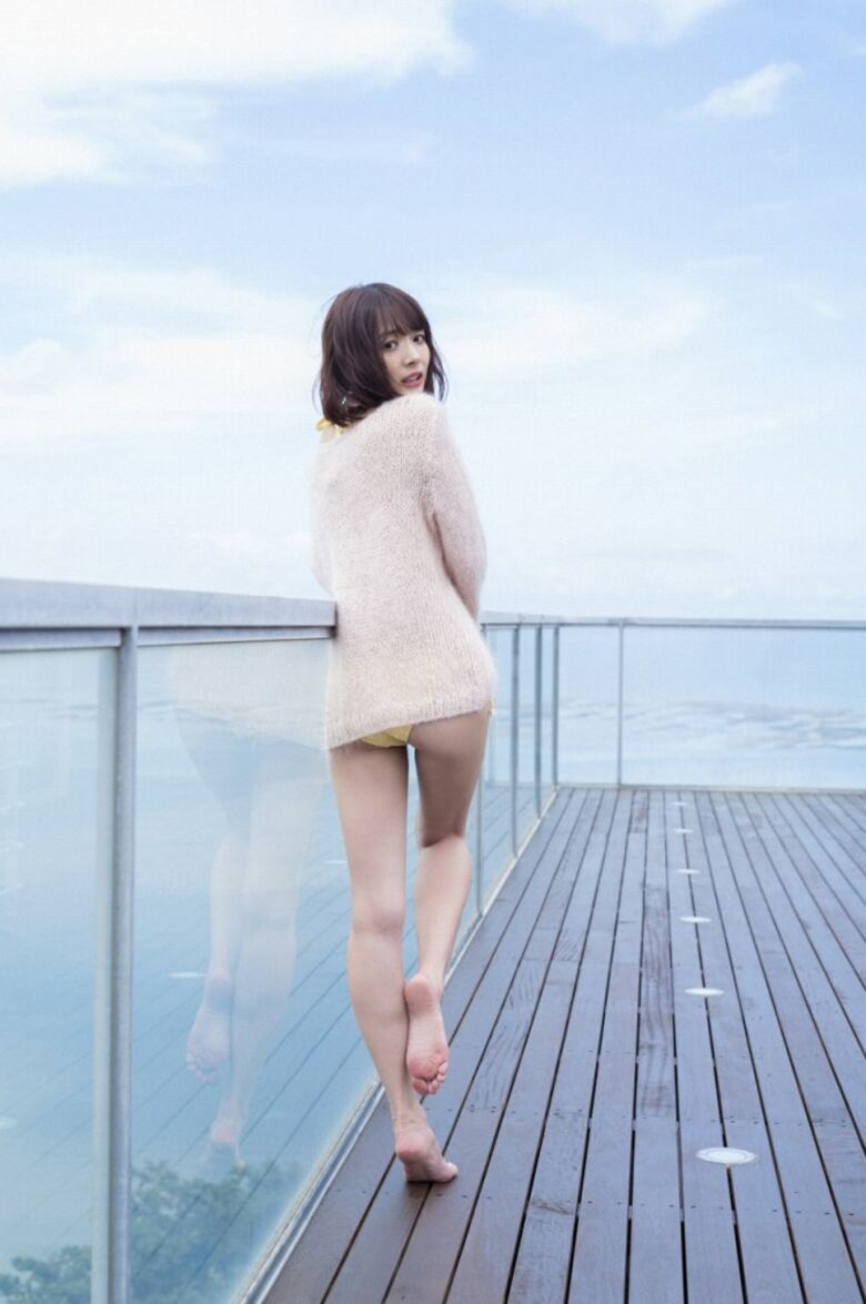 岡田紗佳 グラビア!抜ける役満ボディ!!巨乳おっぱいに水着ビキニもエロいっす♡320