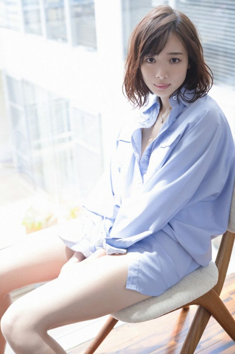 岡田紗佳 グラビア!抜ける役満ボディ!!巨乳おっぱいに水着ビキニもエロいっす♡332