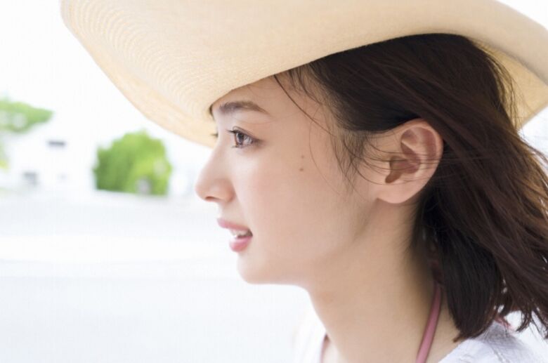 岡田紗佳 グラビア!抜ける役満ボディ!!巨乳おっぱいに水着ビキニもエロいっす♡340
