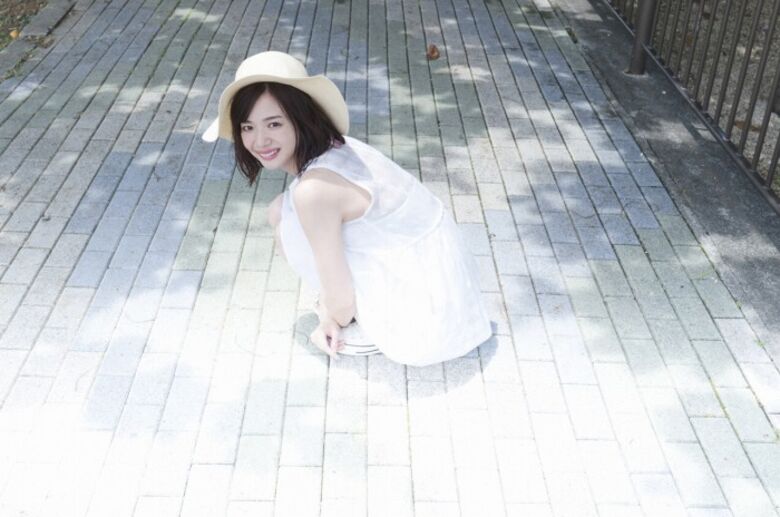 岡田紗佳 グラビア!抜ける役満ボディ!!巨乳おっぱいに水着ビキニもエロいっす♡342