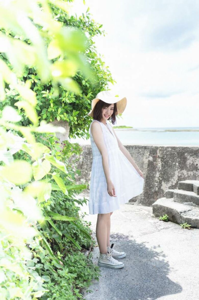 岡田紗佳 グラビア!抜ける役満ボディ!!巨乳おっぱいに水着ビキニもエロいっす♡344