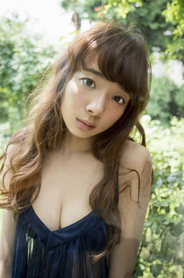 岡田紗佳 グラビア!抜ける役満ボディ!!巨乳おっぱいに水着ビキニもエロいっす♡390