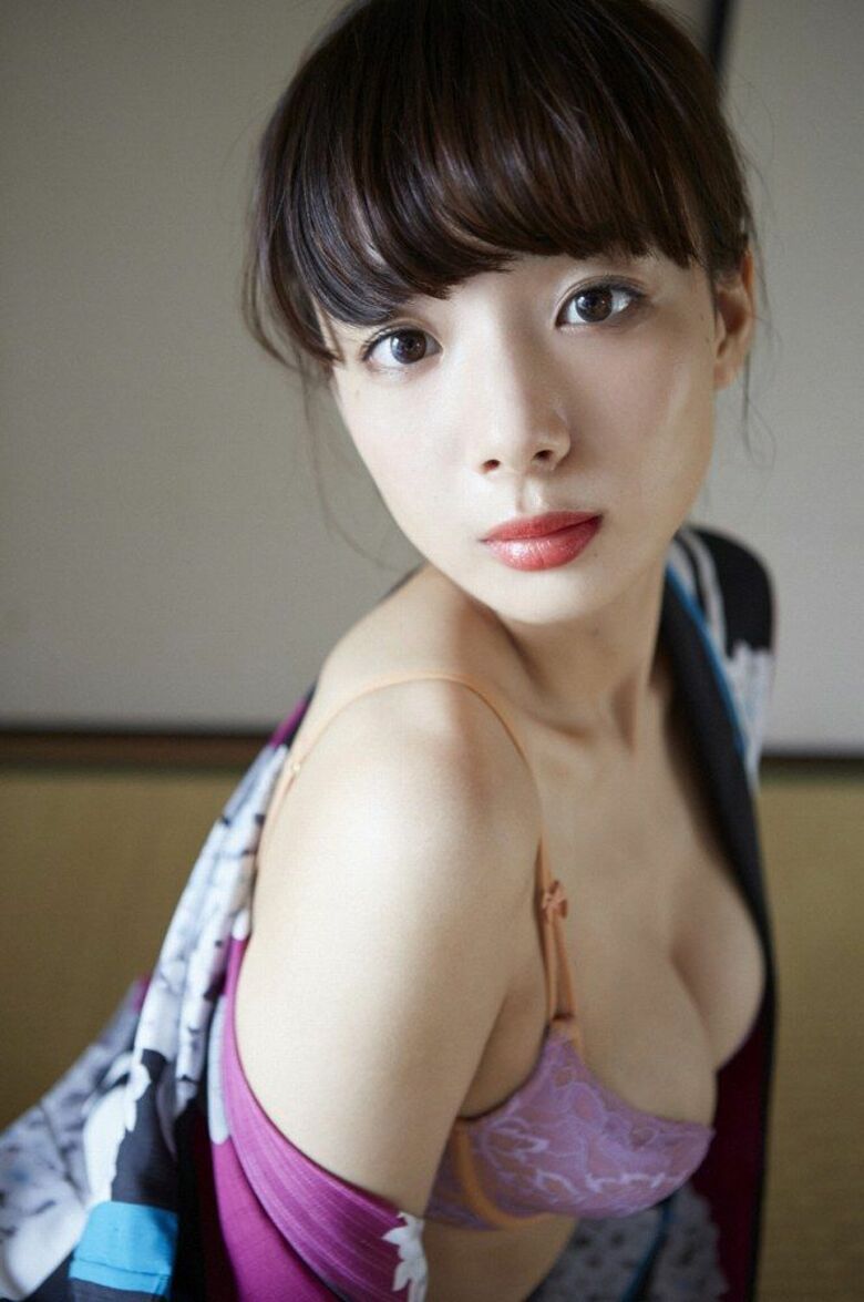 岡田紗佳 グラビア!抜ける役満ボディ!!巨乳おっぱいに水着ビキニもエロいっす♡409