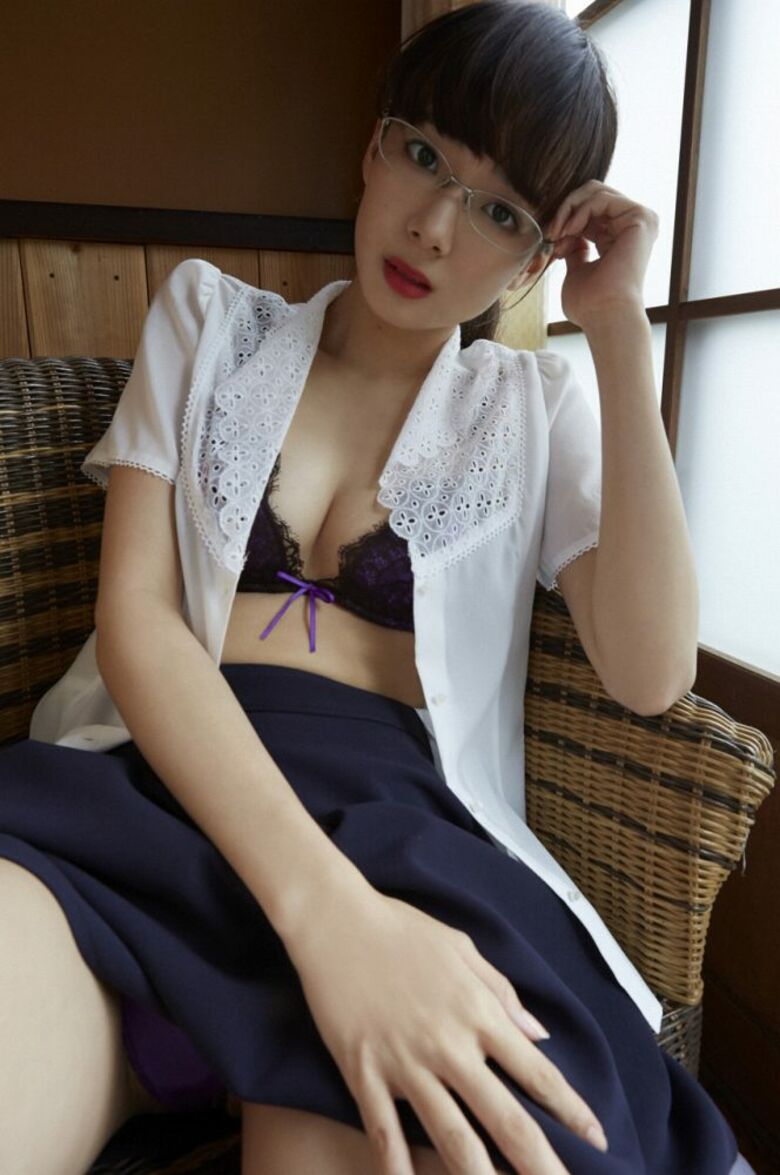 岡田紗佳 グラビア!抜ける役満ボディ!!巨乳おっぱいに水着ビキニもエロいっす♡435