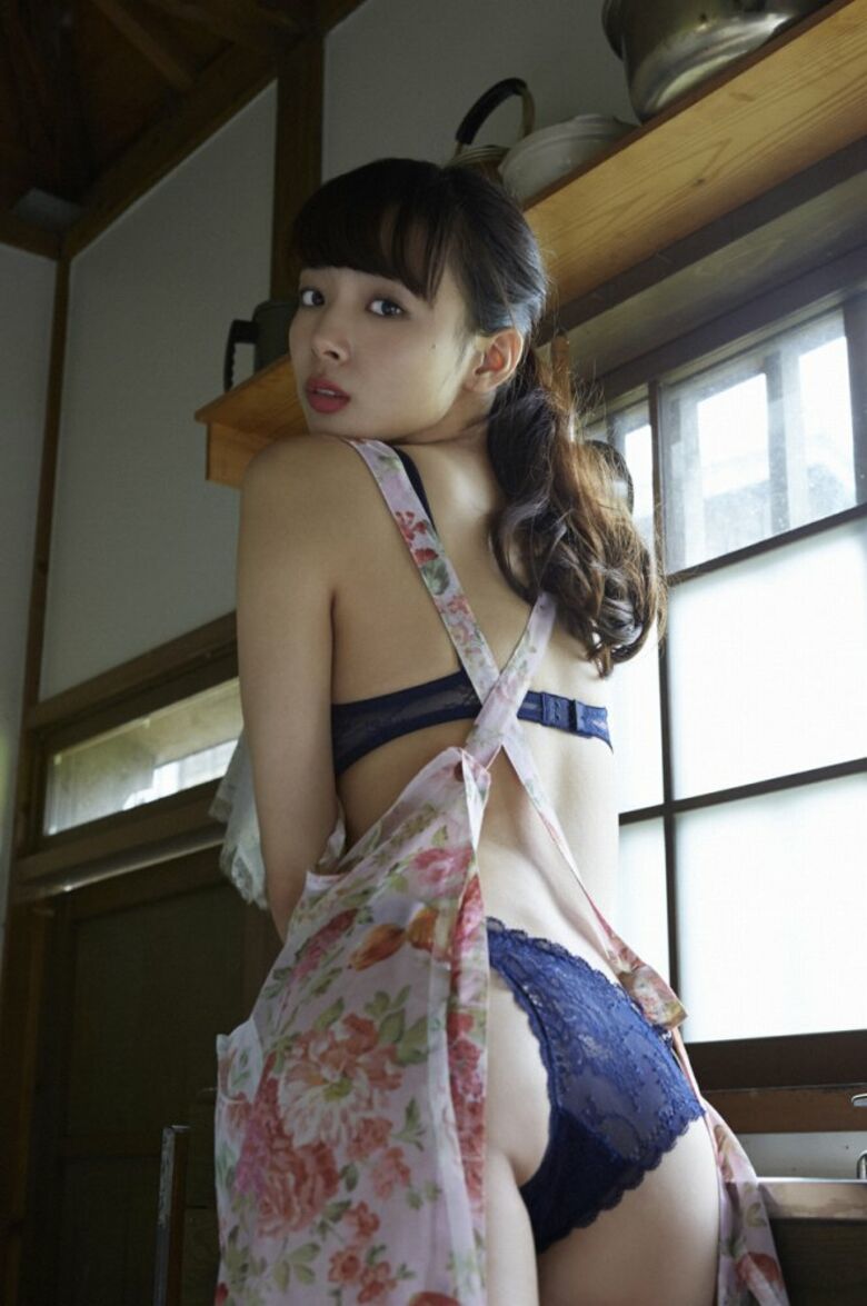 岡田紗佳 グラビア!抜ける役満ボディ!!巨乳おっぱいに水着ビキニもエロいっす♡447