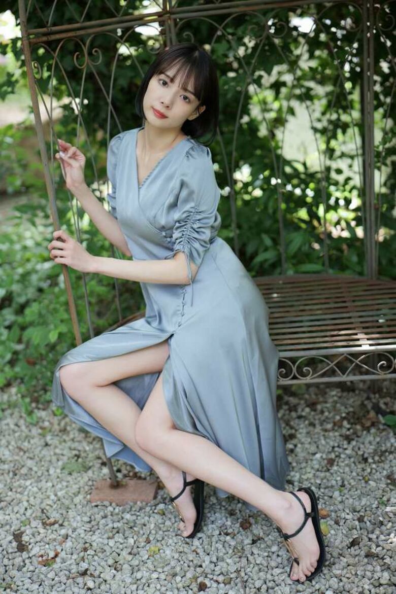 岡田紗佳 グラビア!抜ける役満ボディ!!巨乳おっぱいに水着ビキニもエロいっす♡540