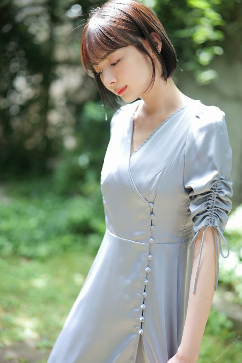 岡田紗佳 グラビア!抜ける役満ボディ!!巨乳おっぱいに水着ビキニもエロいっす♡543