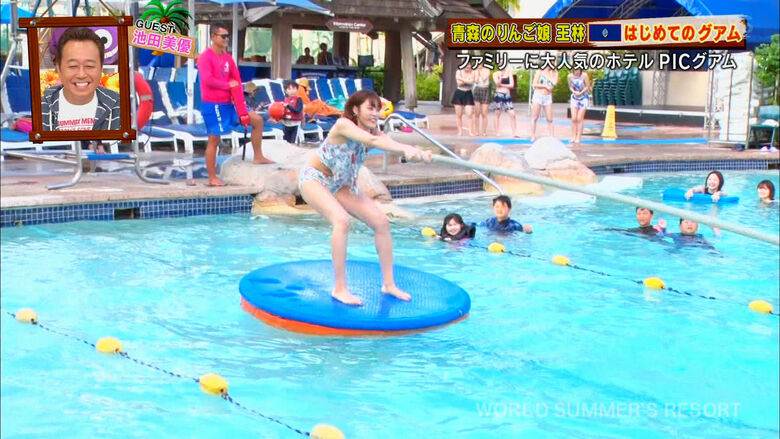 王林 パンチラエロ画像!ミニスカ奥のデルタゾーン♡お宝シーンをまとめてみたぜ!!082