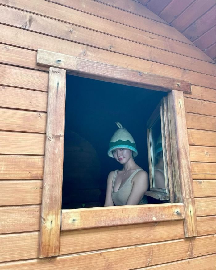 王林 パンチラエロ画像!ミニスカ奥のデルタゾーン♡お宝シーンをまとめてみたぜ!!198