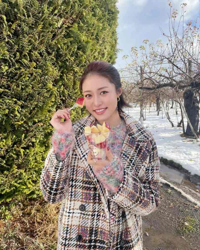 王林 パンチラエロ画像!ミニスカ奥のデルタゾーン♡お宝シーンをまとめてみたぜ!!224