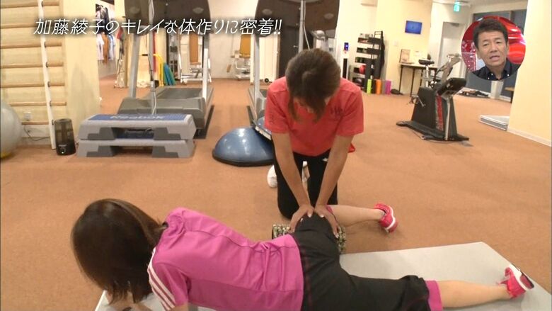 芸能人パンチラ動画像804枚!お宝パンツに太ももエッチなTゾーン♡女子アナ・女優のパン線 お尻がエロくて抜ける!!112枚目