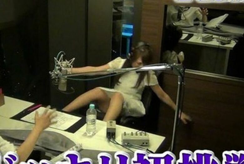 芸能人パンチラ動画像804枚!お宝パンツに太ももエッチなTゾーン♡女子アナ・女優のパン線 お尻がエロくて抜ける!!271枚目